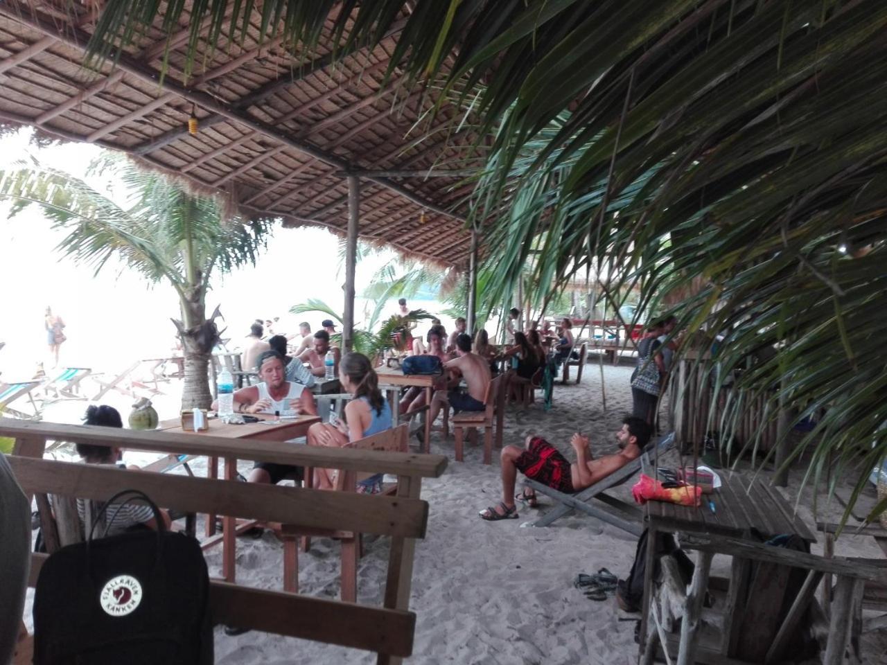 Sandbank Restaurant & Camping Koh Rong Kaoh Touch Εξωτερικό φωτογραφία