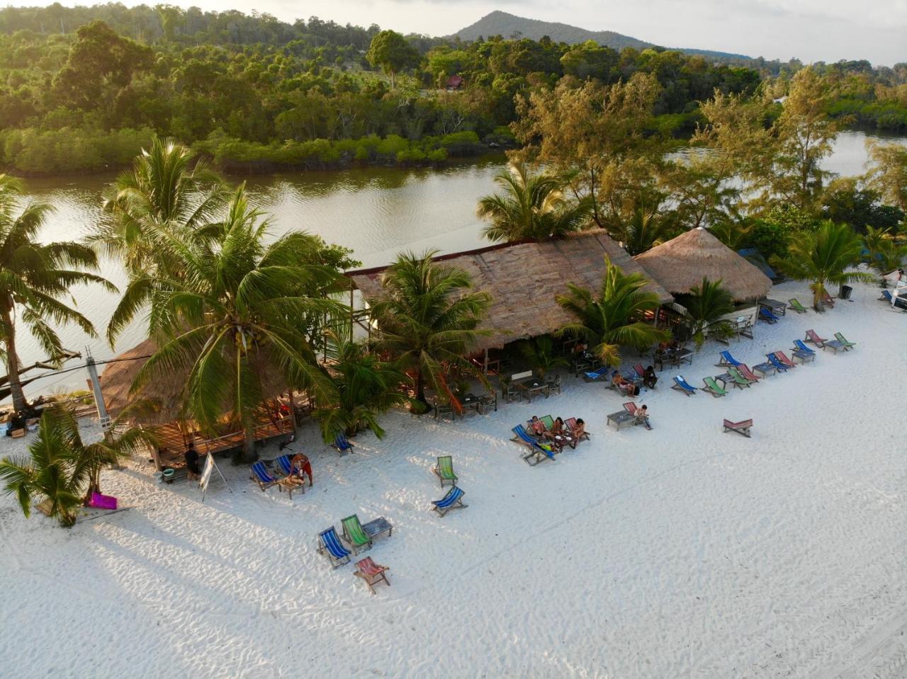 Sandbank Restaurant & Camping Koh Rong Kaoh Touch Εξωτερικό φωτογραφία