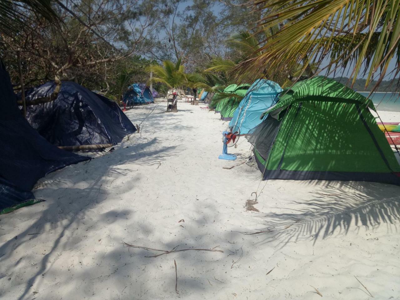 Sandbank Restaurant & Camping Koh Rong Kaoh Touch Εξωτερικό φωτογραφία